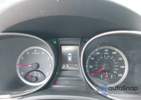 2016 Hyundai Santa Fe Sport 2.4L from USA, damaged, VIN 5XYZU3LB0GG317095